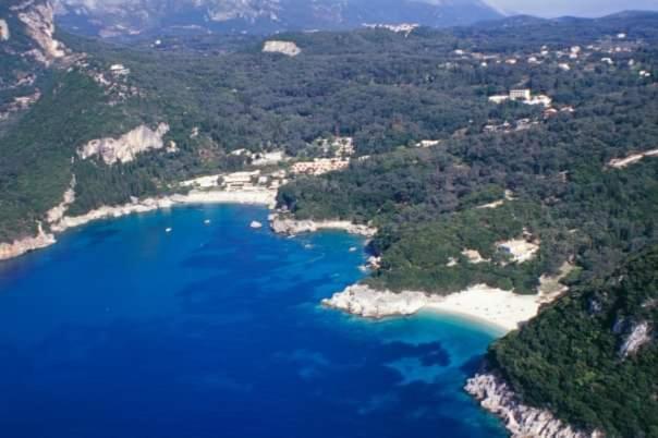 Corfu Sunset Family Apartment เลียปาเดส ภายนอก รูปภาพ